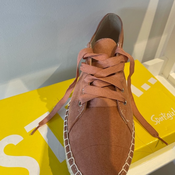 ✨HOST PICK ✨ SPORTSGIRL | Blush lace up espadrille sneakers - Picture 5 of 6